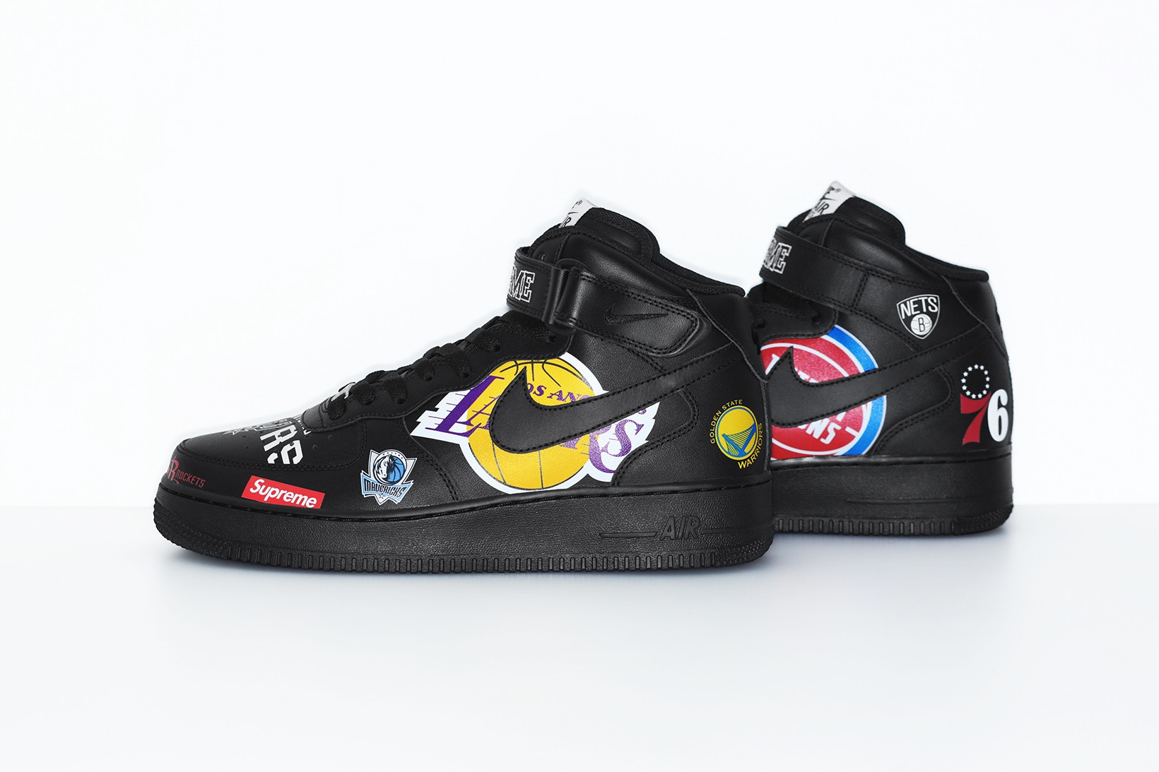 Correctamente santo Afirmar Primer vistazo a la primera colaboración de Supreme con Nike NBA – Sneaker  & Cleats